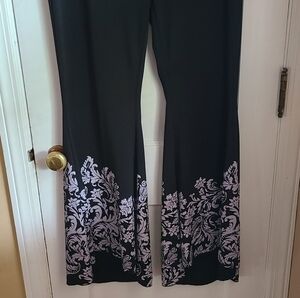 INC bell bottom slacks w/cute pleated top Cable & Gauge Medium necklace not inc.